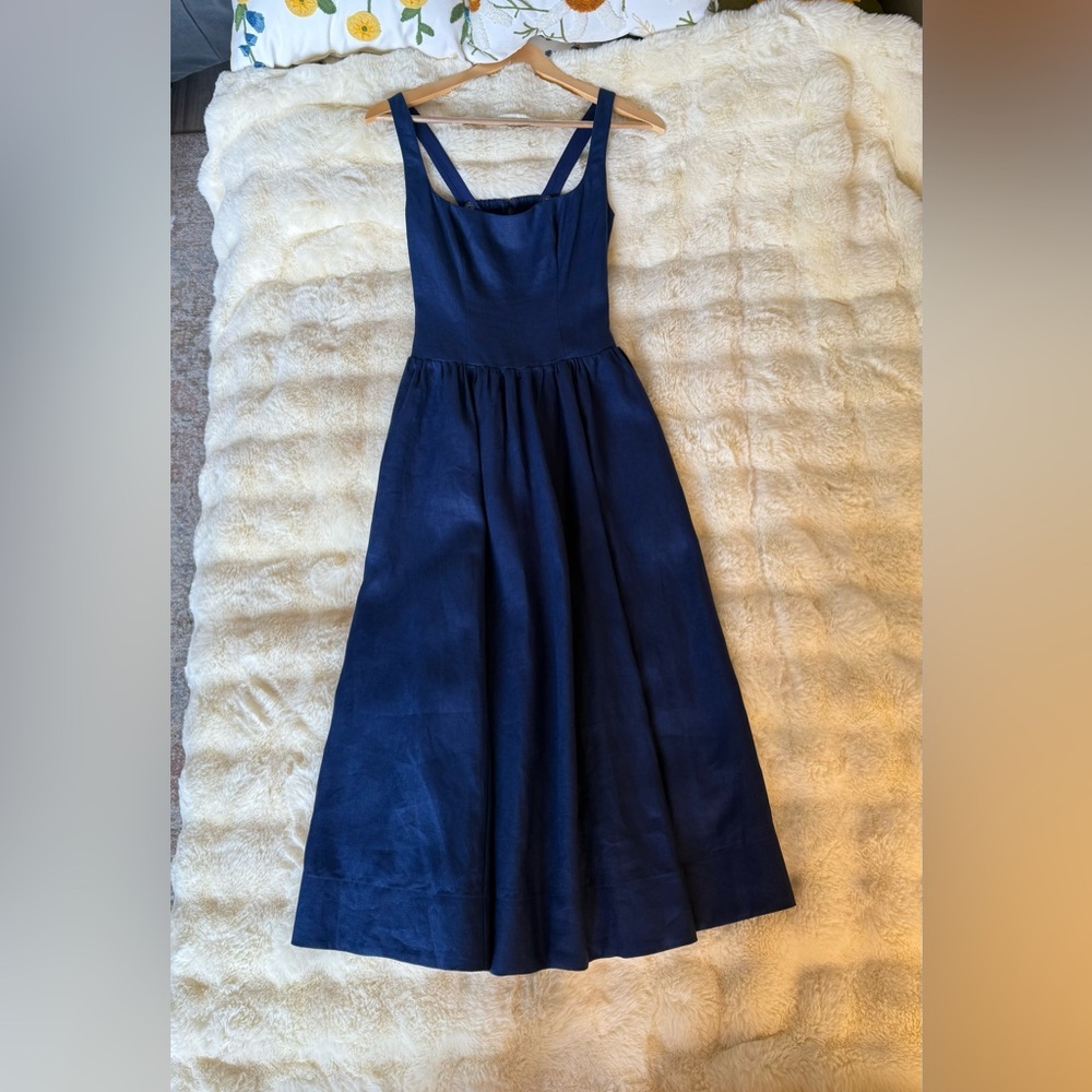Reformation Janu Linen Dress In Danube, brand new, never worn, no flaws. - Picture 6 of 16
